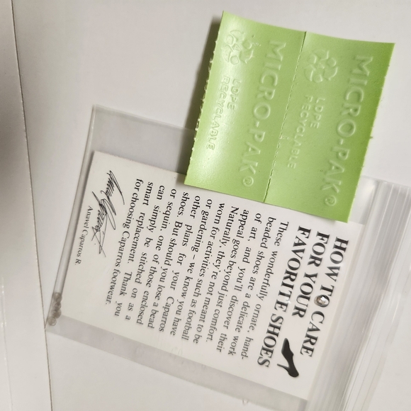 Caparros Glitter Dress Shoes. Slate Silk Gray Size 6 - Picture 6 of 7